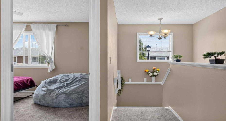 800 Yankee Valley Boulevard, Airdrie, Alberta T4A 2L2, 3 Bedroom Bedrooms, 0 ,4 BathroomBathrooms,Residential,For Sale,Yankee Valley,0,A2327688