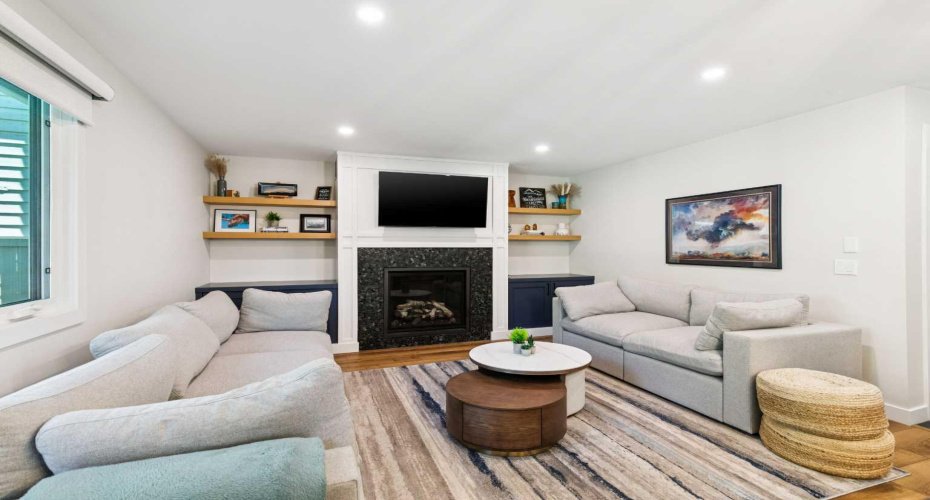 272 Woodfield Road, Calgary, Alberta T2W 3V9, 4 Bedroom Bedrooms, 0 ,4 BathroomBathrooms,Residential,For Sale,Woodfield,0,A2327693