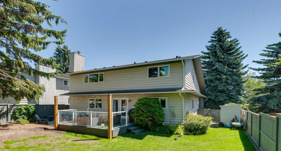 272 Woodfield Road, Calgary, Alberta T2W 3V9, 4 Bedroom Bedrooms, 0 ,4 BathroomBathrooms,Residential,For Sale,Woodfield,0,A2327693