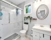 Bathrom 3 piece (mainfloor)