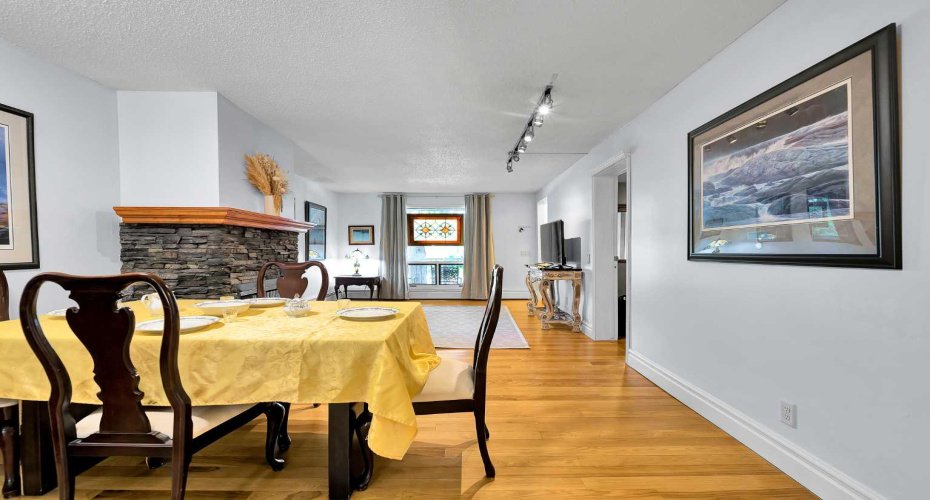 1515 23 Avenue, Calgary, Alberta T2T0T8, 2 Bedroom Bedrooms, 0 ,1 BathroomBathrooms,Residential,For Sale,23,0,A2327701