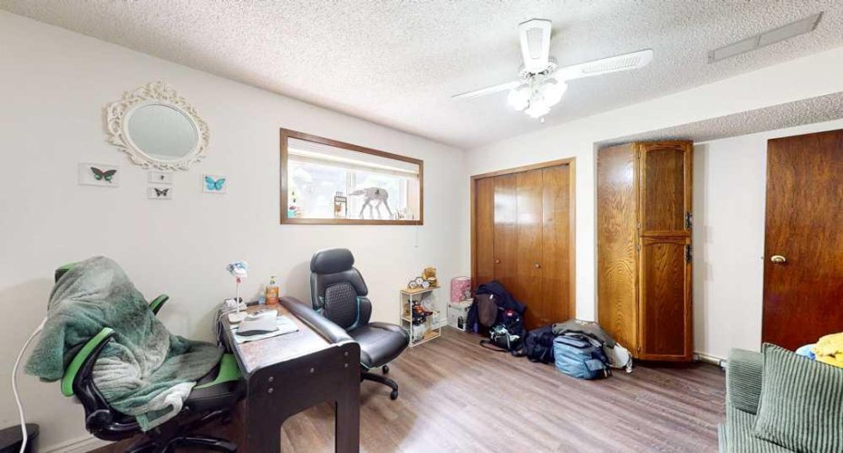 1147 Bedroom Upper