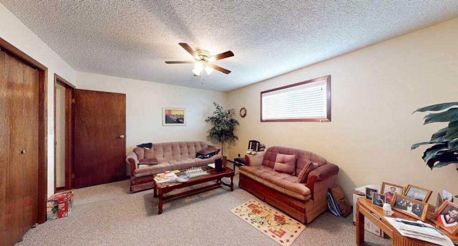 1145 Bedroom Lower