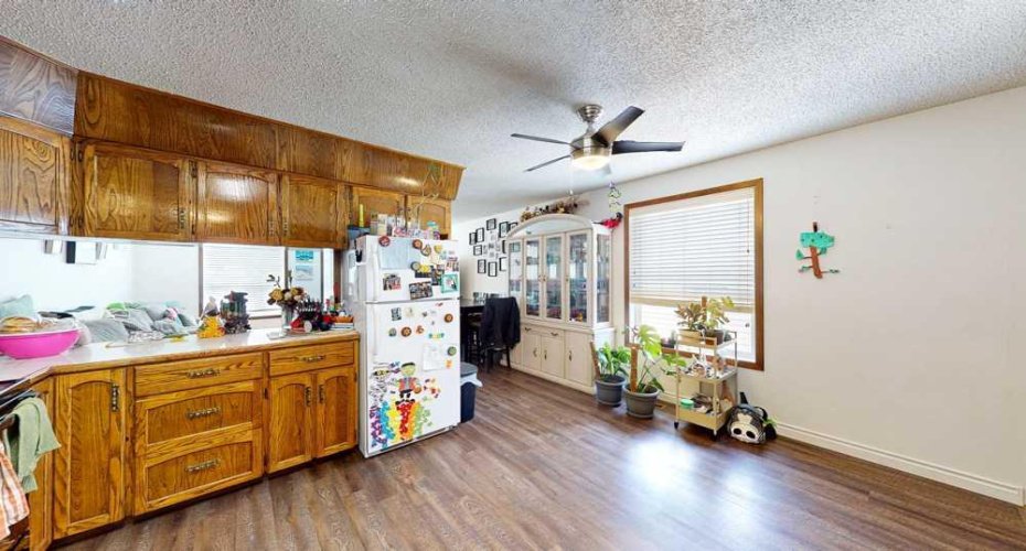 1147 Kitchen