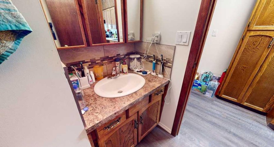 1147 2 Pc Bath