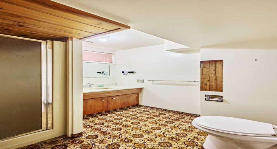 Full Bath - Basement