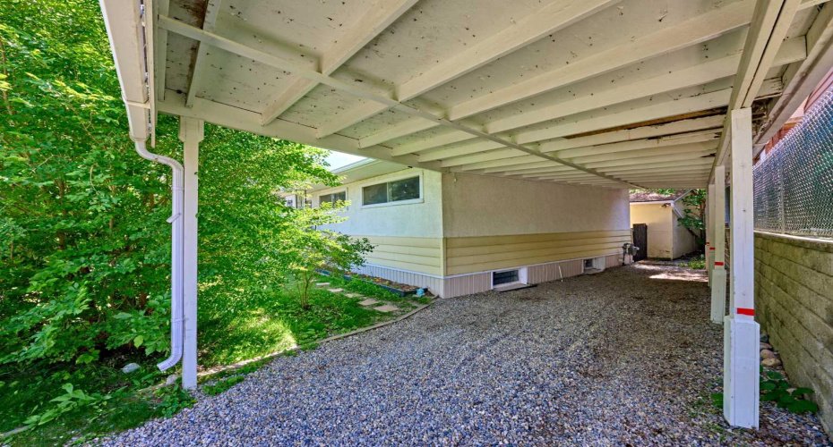 Carport