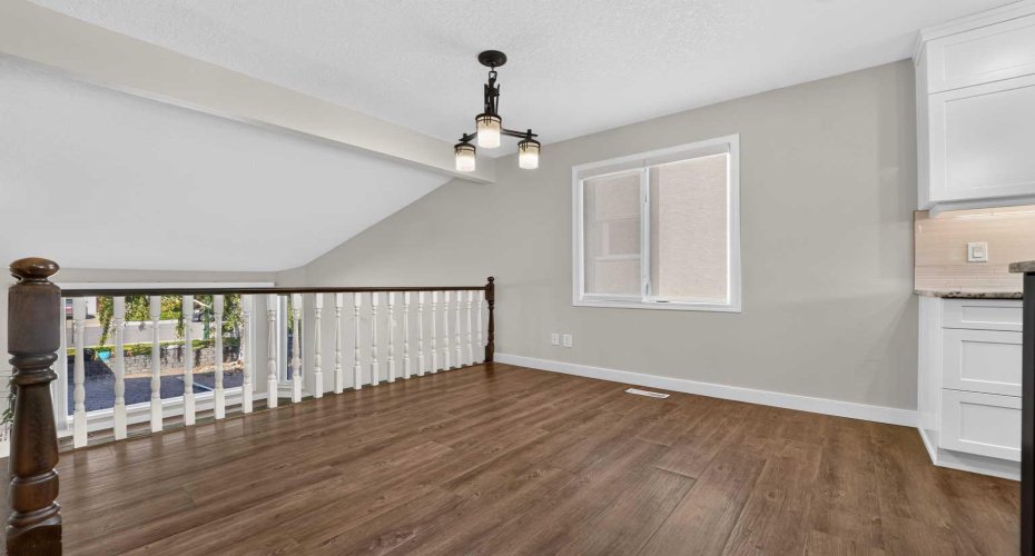 50 Sherwood Crescent, Lethbridge, Alberta T1K 6G3, 4 Bedroom Bedrooms, 0 ,3 BathroomBathrooms,Residential,For Sale,Sherwood,0,A2327722