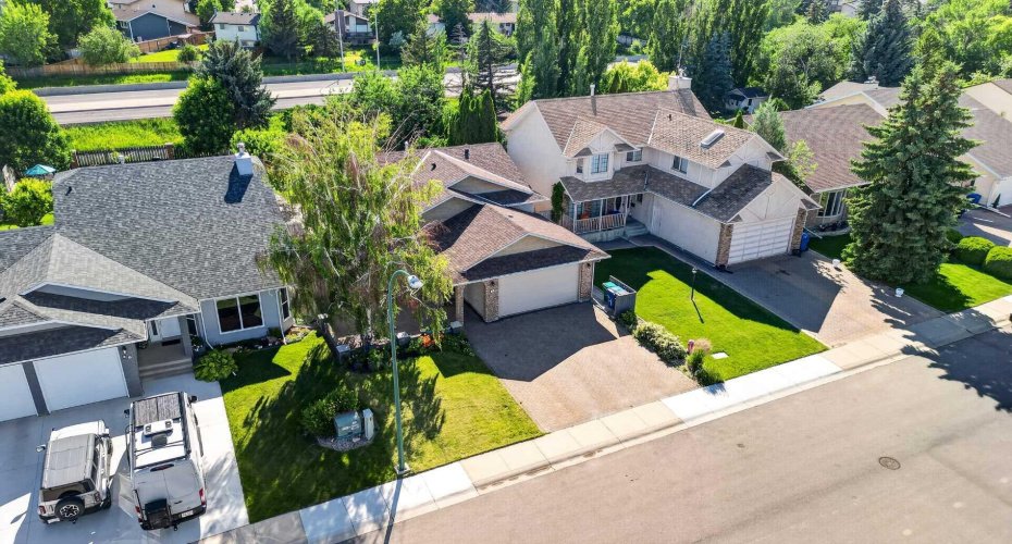 50 Sherwood Crescent, Lethbridge, Alberta T1K 6G3, 4 Bedroom Bedrooms, 0 ,3 BathroomBathrooms,Residential,For Sale,Sherwood,0,A2327722