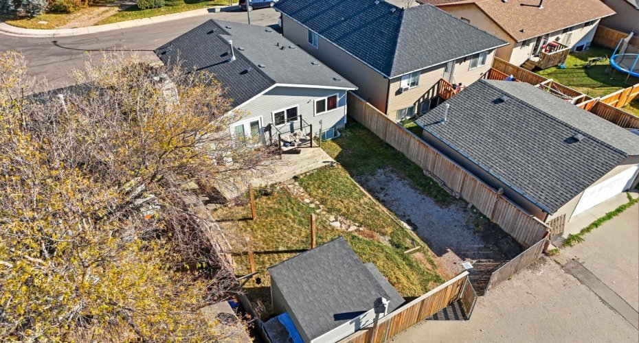 108 Falchurch Crescent, Calgary, Alberta T3J 1K1, 4 Bedroom Bedrooms, 0 ,3 BathroomBathrooms,Residential,For Sale,Falchurch,0,A2327793