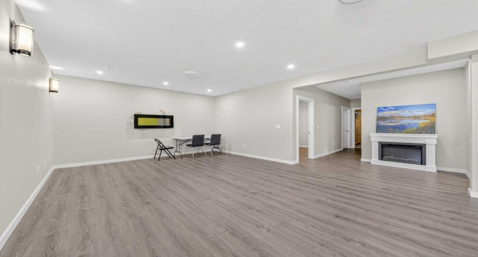 234 West Grove Point, Calgary, Alberta T3H 1Y7, 5 Bedroom Bedrooms, 0 ,4 BathroomBathrooms,Residential,For Sale,West Grove,0,A2327805