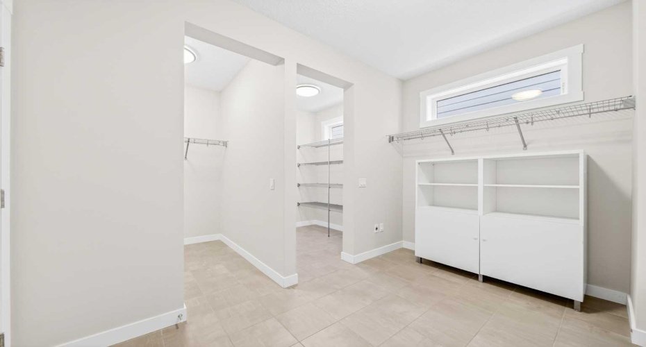234 West Grove Point, Calgary, Alberta T3H 1Y7, 5 Bedroom Bedrooms, 0 ,4 BathroomBathrooms,Residential,For Sale,West Grove,0,A2327805