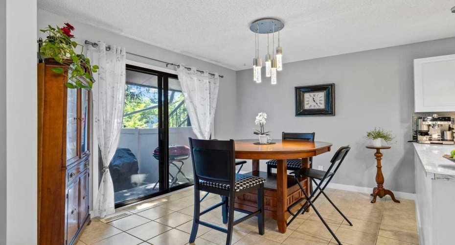 10001 Brookpark Boulevard, Calgary, Alberta T2W 3E3, 3 Bedroom Bedrooms, 0 ,3 BathroomBathrooms,Residential,For Sale,Brookpark,0,A2327810