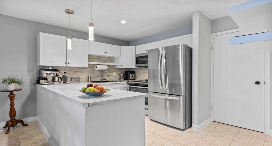 10001 Brookpark Boulevard, Calgary, Alberta T2W 3E3, 3 Bedroom Bedrooms, 0 ,3 BathroomBathrooms,Residential,For Sale,Brookpark,0,A2327810