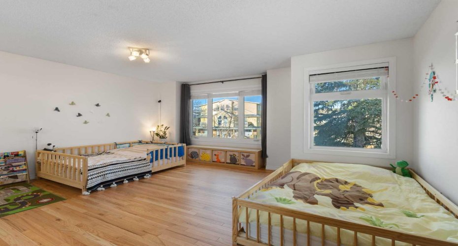 1629 29 Avenue, Calgary, Alberta T2T 1M6, 4 Bedroom Bedrooms, 0 ,4 BathroomBathrooms,Residential,For Sale,29,0,A2327822