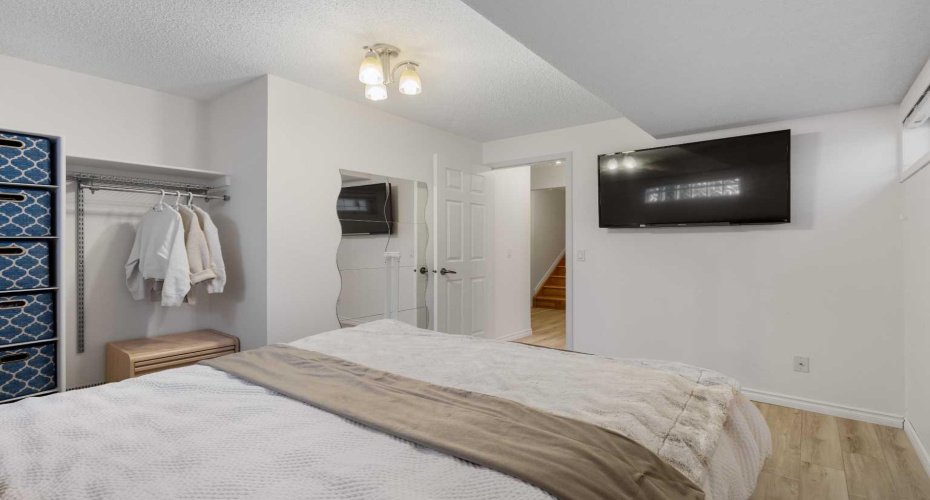 1629 29 Avenue, Calgary, Alberta T2T 1M6, 4 Bedroom Bedrooms, 0 ,4 BathroomBathrooms,Residential,For Sale,29,0,A2327822