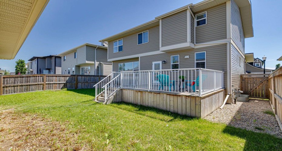 145 Rainbow Falls Glen, Chestermere, Alberta T1X 0S5, 5 Bedrooms Bedrooms, ,4 BathroomsBathrooms,Residential,For Sale,Rainbow Falls,A2327835
