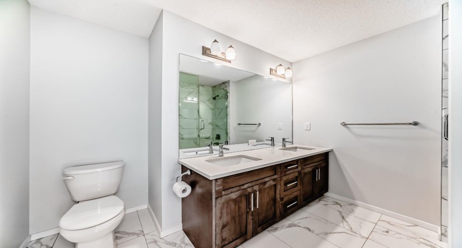 ENSUITE 5 PC