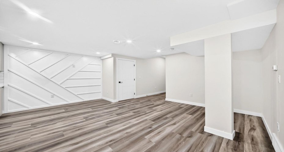 140 Carringham Road, Calgary, Alberta T3P1V3, 4 Bedroom Bedrooms, 0 ,4 BathroomBathrooms,Residential,For Sale,Carringham,0,A2327844