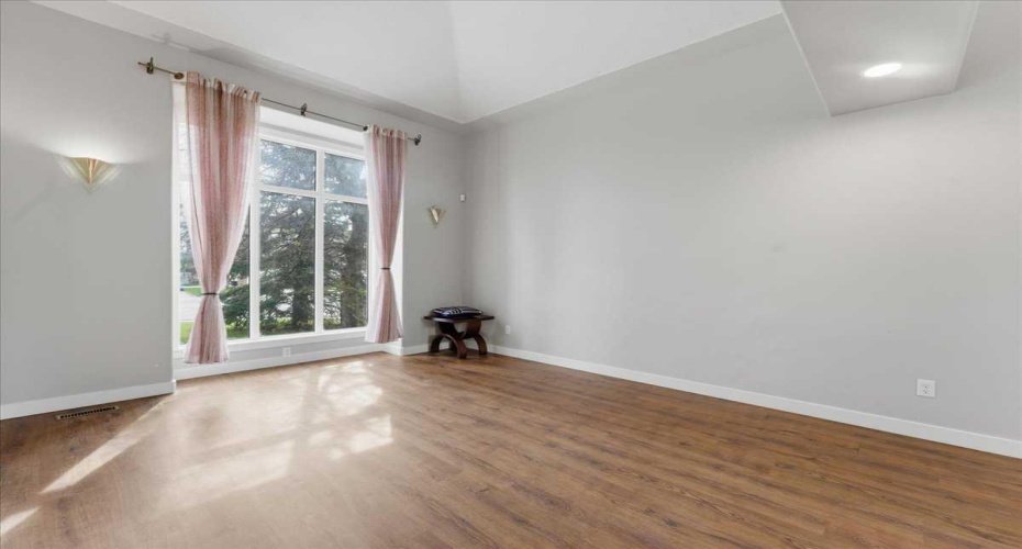 13919 Evergreen Street, Calgary, Alberta T2Y2X4, 4 Bedroom Bedrooms, 0 ,4 BathroomBathrooms,Residential,For Sale,Evergreen,0,A2327846