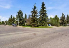 13919 Evergreen Street, Calgary, Alberta T2Y2X4, 4 Bedroom Bedrooms, 0 ,4 BathroomBathrooms,Residential,For Sale,Evergreen,0,A2327846