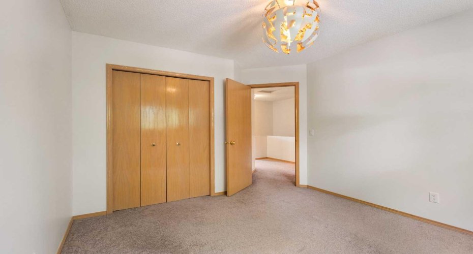 17 Patina Park, Calgary, Alberta T3H 3E1, 3 Bedroom Bedrooms, 0 ,2 BathroomBathrooms,Residential,For Sale,Patina,0,A2327853