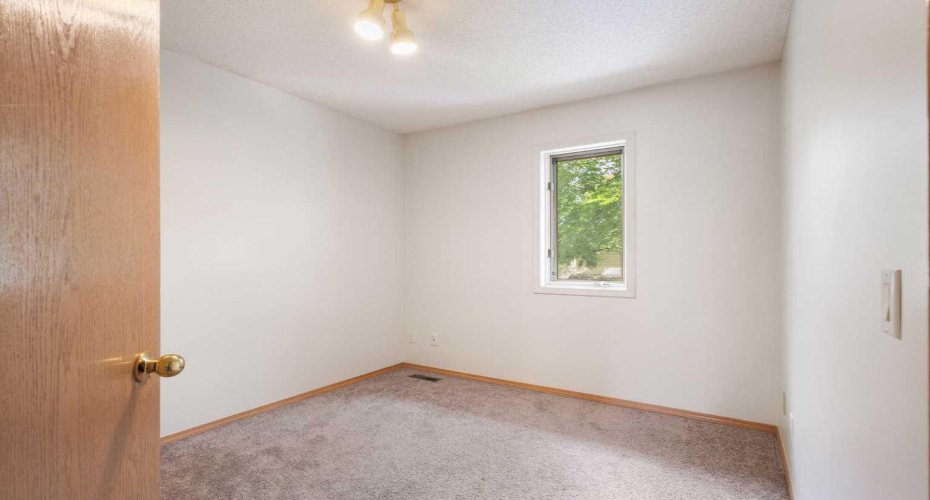 17 Patina Park, Calgary, Alberta T3H 3E1, 3 Bedroom Bedrooms, 0 ,2 BathroomBathrooms,Residential,For Sale,Patina,0,A2327853
