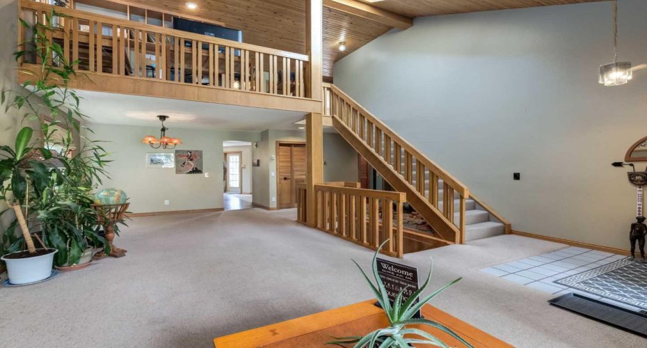 224 Edgedale Drive, Calgary, Alberta T3A 2R7, 4 Bedroom Bedrooms, 0 ,4 BathroomBathrooms,Residential,For Sale,Edgedale,0,A2327854