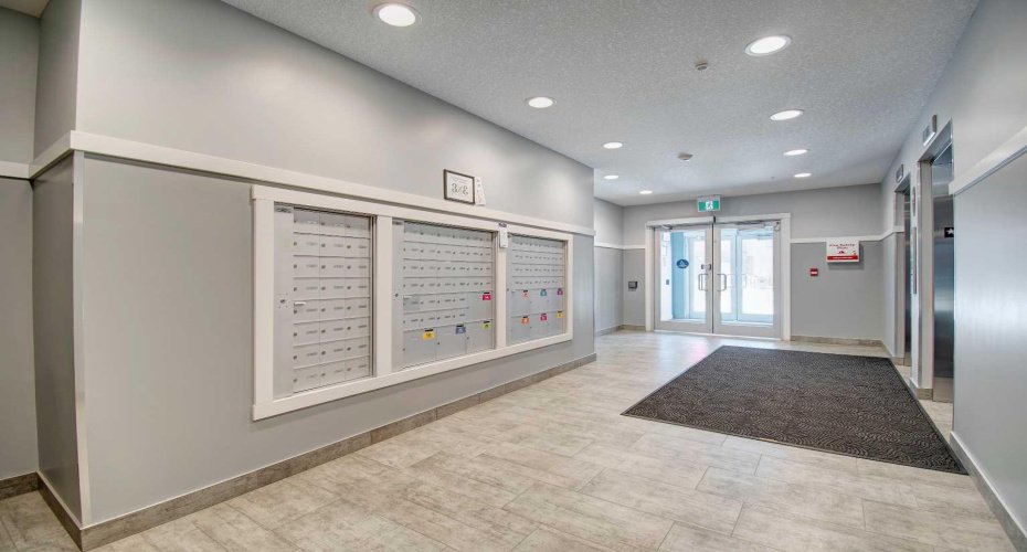 Mail and Lobby area