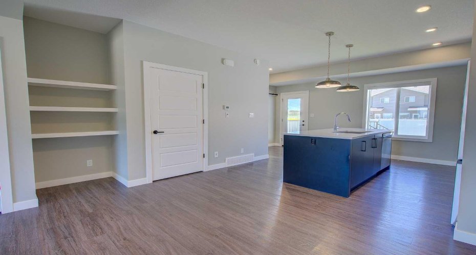 56 Inglis Crescent, Sylvan Lake, Alberta T4S 0V3, 3 Bedroom Bedrooms, 0 ,3 BathroomBathrooms,Residential,For Sale,Inglis,0,A2327867