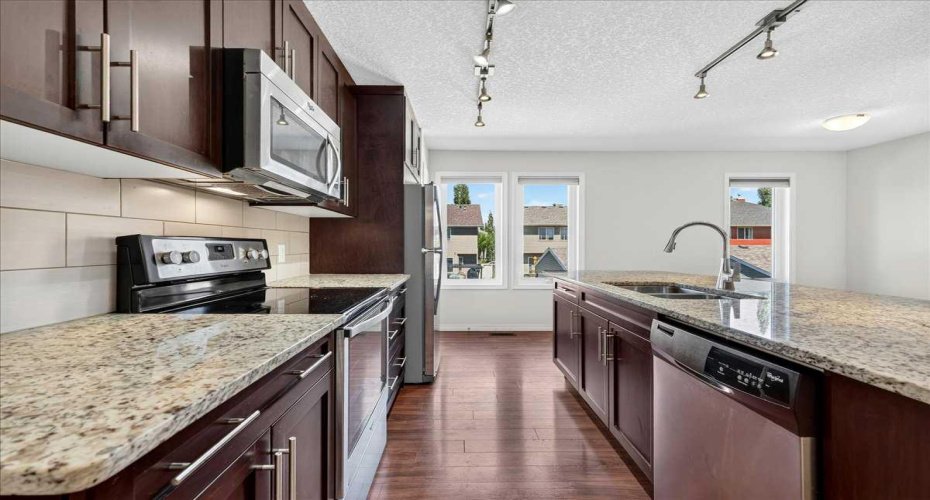 604 Auburn Bay Square, Calgary, Alberta T3M 0Y9, 2 Bedroom Bedrooms, 0 ,3 BathroomBathrooms,Residential,For Sale,Auburn Bay,0,A2327868
