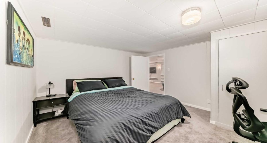 8043 Elbow Drive, Calgary, Alberta T2V 1K5, 5 Bedroom Bedrooms, 0 ,3 BathroomBathrooms,Residential,For Sale,Elbow,0,A2327878