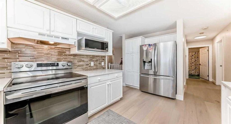 7165 California Boulevard, Calgary, Alberta T1Y 6W1, 4 Bedroom Bedrooms, 0 ,3 BathroomBathrooms,Residential,For Sale,California,0,A2327879