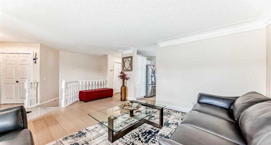 7165 California Boulevard, Calgary, Alberta T1Y 6W1, 4 Bedroom Bedrooms, 0 ,3 BathroomBathrooms,Residential,For Sale,California,0,A2327879