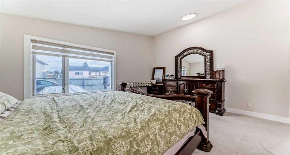 7165 California Boulevard, Calgary, Alberta T1Y 6W1, 4 Bedroom Bedrooms, 0 ,3 BathroomBathrooms,Residential,For Sale,California,0,A2327879