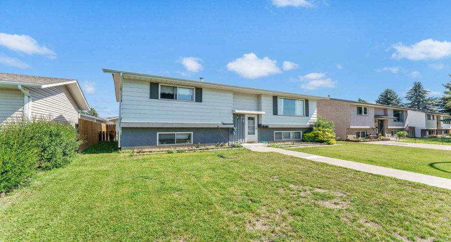 28 Rossdale Street, Medicine Hat, Alberta T1B 1X4, 4 Bedroom Bedrooms, 0 ,2 BathroomBathrooms,Residential,For Sale,Rossdale,0,A2327892