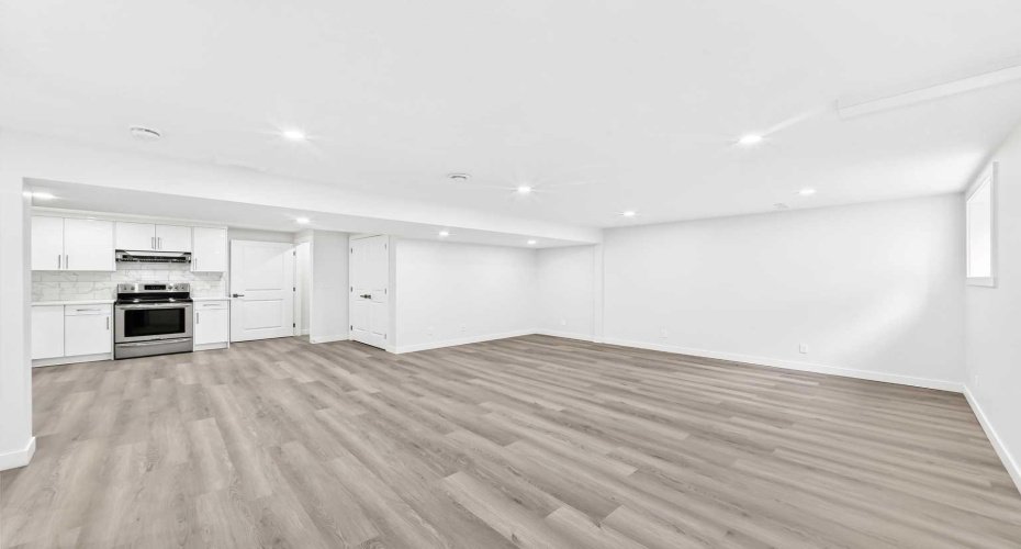 3319 Radcliffe Drive, Calgary, Alberta T2A 5X3, 5 Bedroom Bedrooms, 0 ,3 BathroomBathrooms,Residential,For Sale,Radcliffe,0,A2327895