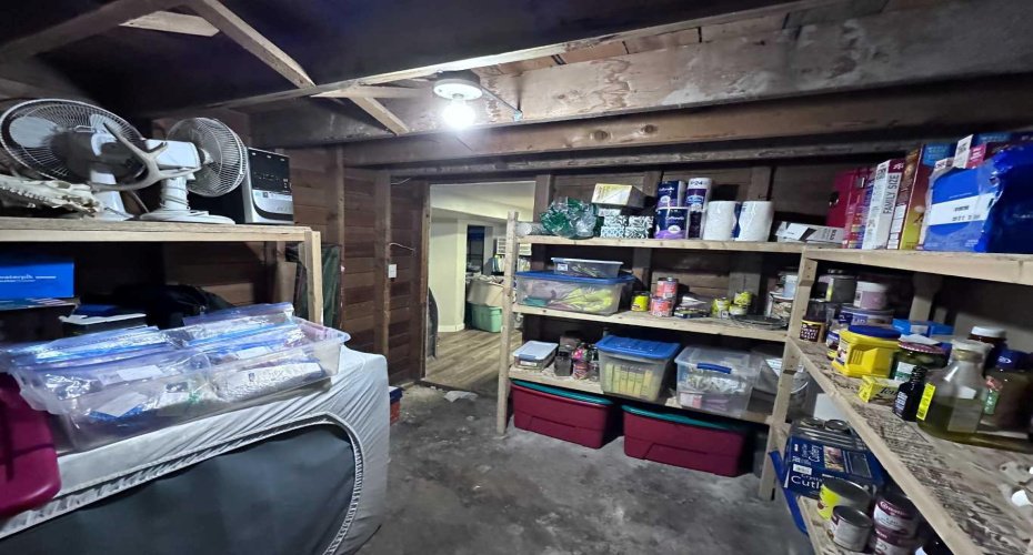 225 2 Avenue, Cardston, Alberta T0K0K0, 5 Bedroom Bedrooms, 0 ,2 BathroomBathrooms,Residential,For Sale,2,0,A2327902