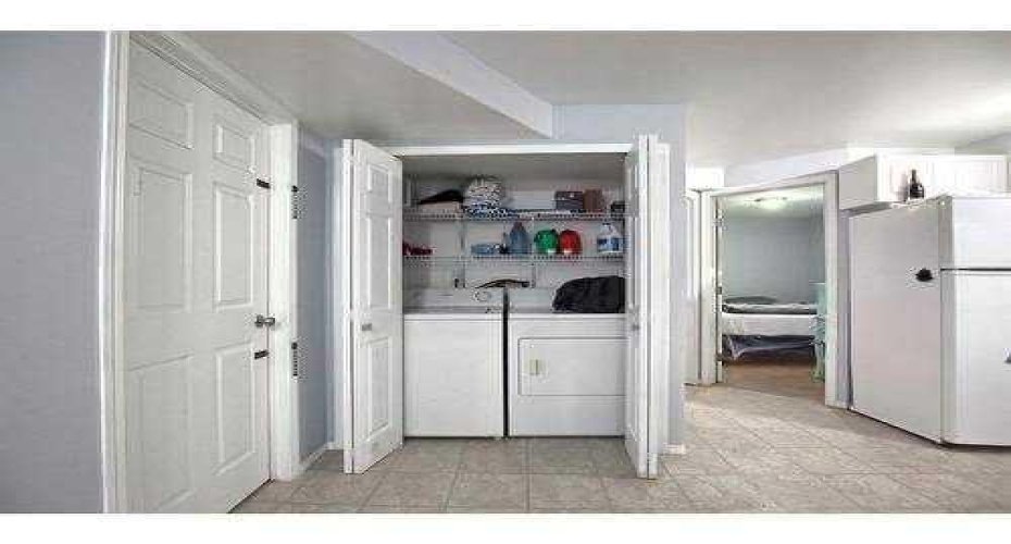 Lower level laundry