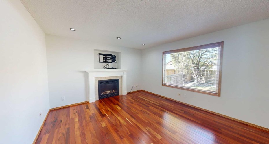 60 Sunmeadows Court, Calgary, Alberta T2X 3H5, 5 Bedroom Bedrooms, 0 ,3 BathroomBathrooms,Residential,For Sale,Sunmeadows,0,A2327926