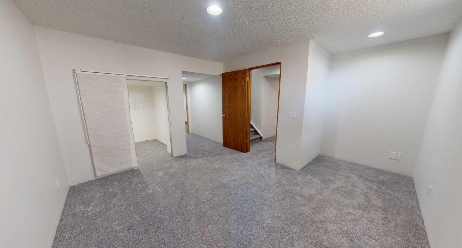 60 Sunmeadows Court, Calgary, Alberta T2X 3H5, 5 Bedroom Bedrooms, 0 ,3 BathroomBathrooms,Residential,For Sale,Sunmeadows,0,A2327926