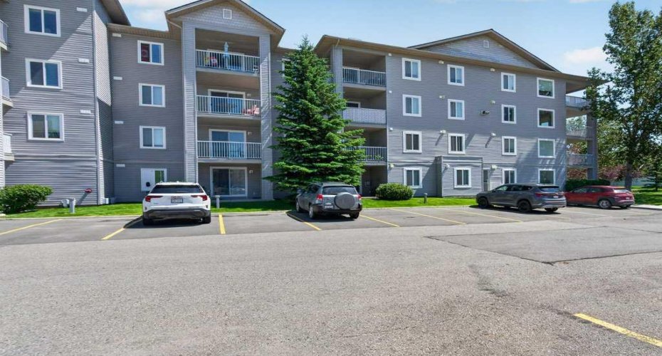 604 8 Street, Airdrie, Alberta T4B2W4, 2 Bedroom Bedrooms, 0 ,2 BathroomBathrooms,Residential,For Sale,8,0,A2327930