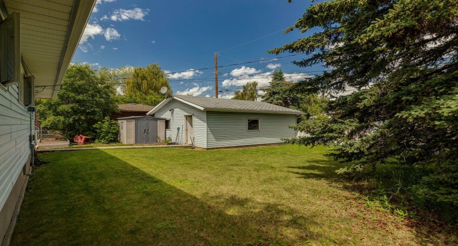 4524 26 Avenue, Calgary, Alberta T3E 0P9, 4 Bedroom Bedrooms, 0 ,2 BathroomBathrooms,Residential,For Sale,26,0,A2327932