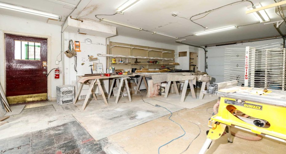 2460 36 Avenue, Rural Red Deer County, Alberta T4S 2G3, 0 , 0 ,0,Commercial,For Sale,The Old Firehall,36,0,A2327942