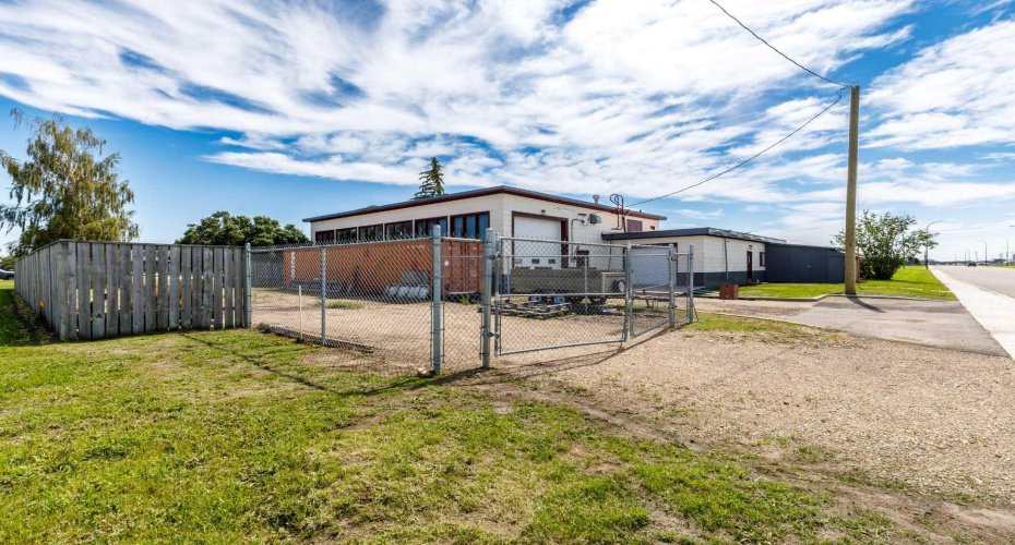 2460 36 Avenue, Rural Red Deer County, Alberta T4S 2G3, 0 , 0 ,0,Commercial,For Sale,The Old Firehall,36,0,A2327942