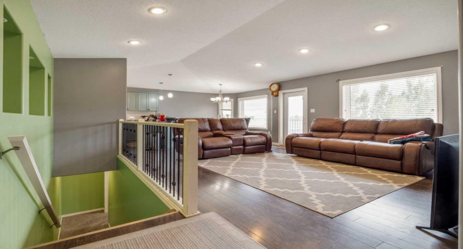 350 Mt Sunburst Way, Lethbridge, Alberta T1K 3J9, 4 Bedroom Bedrooms, 0 ,3 BathroomBathrooms,Residential,For Sale,Mt Sunburst,0,A2327944