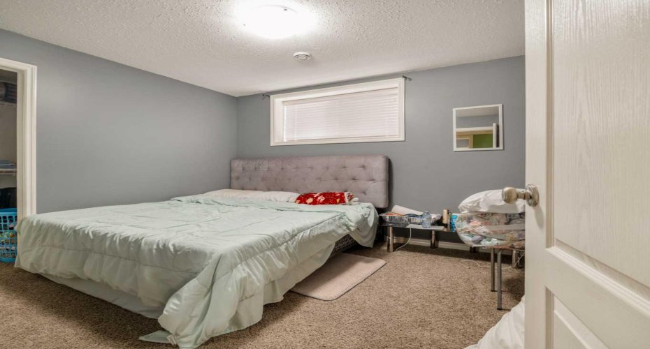 350 Mt Sunburst Way, Lethbridge, Alberta T1K 3J9, 4 Bedroom Bedrooms, 0 ,3 BathroomBathrooms,Residential,For Sale,Mt Sunburst,0,A2327944