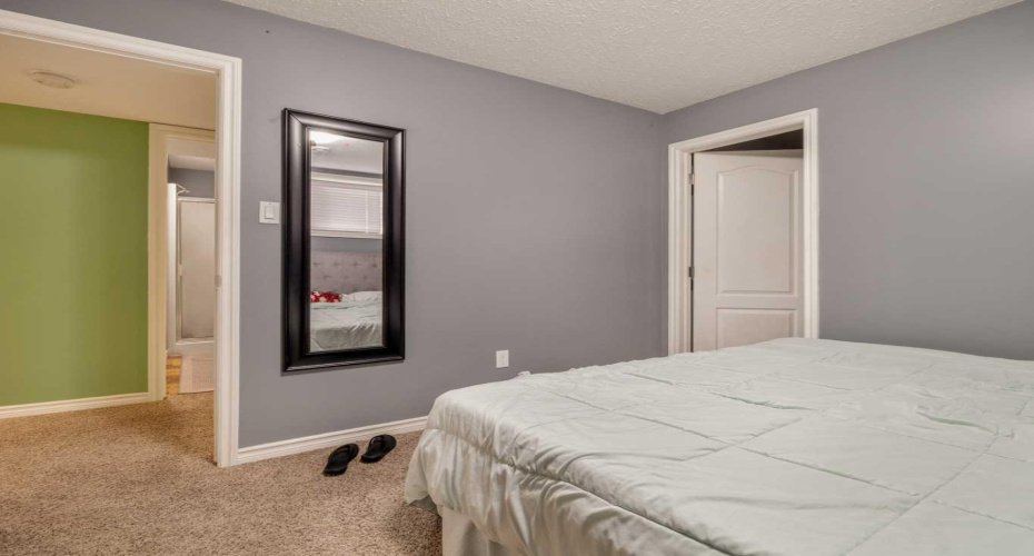 350 Mt Sunburst Way, Lethbridge, Alberta T1K 3J9, 4 Bedroom Bedrooms, 0 ,3 BathroomBathrooms,Residential,For Sale,Mt Sunburst,0,A2327944