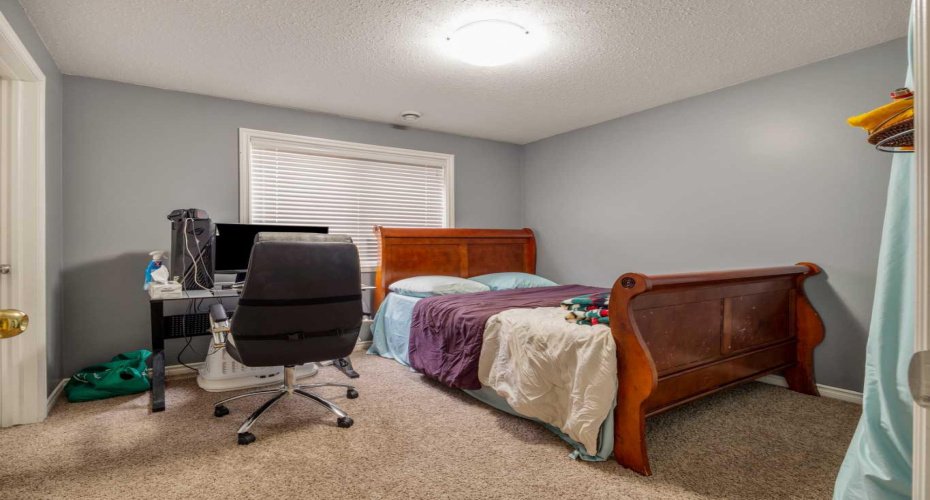 350 Mt Sunburst Way, Lethbridge, Alberta T1K 3J9, 4 Bedroom Bedrooms, 0 ,3 BathroomBathrooms,Residential,For Sale,Mt Sunburst,0,A2327944