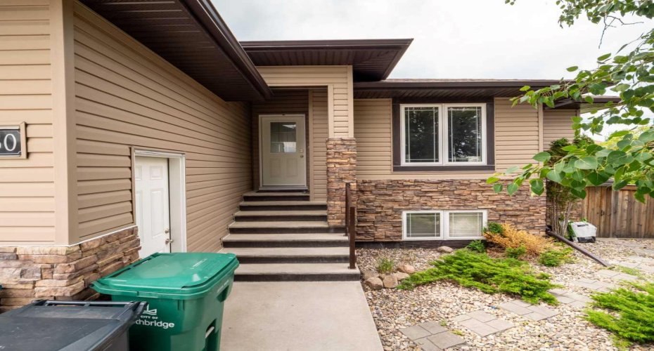 350 Mt Sunburst Way, Lethbridge, Alberta T1K 3J9, 4 Bedroom Bedrooms, 0 ,3 BathroomBathrooms,Residential,For Sale,Mt Sunburst,0,A2327944